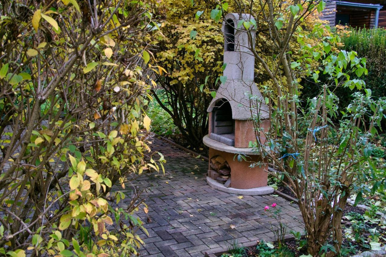 Mycozyplace - Gemuetliches Zimmer Fuer Zwei Dresden Bagian luar foto